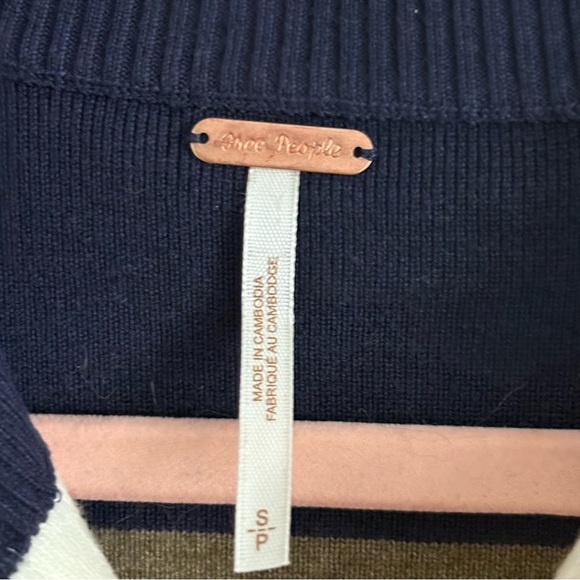 Free People Stripped Sweater- size small - Picture 8 of 16